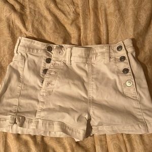 White jeans shorts AE